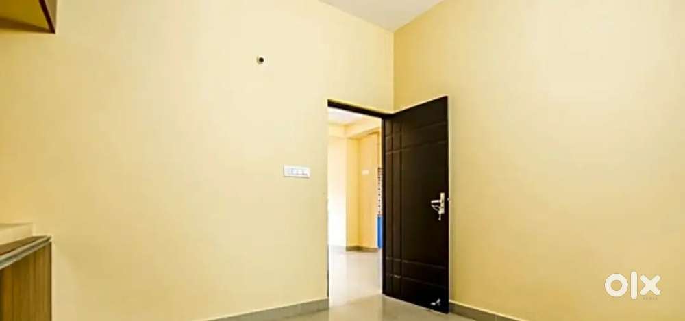 Room sharing only girls and working women's