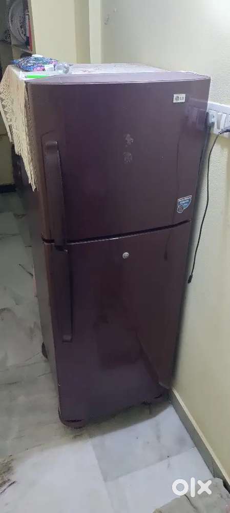 LG 240ltrs double door refrigerator