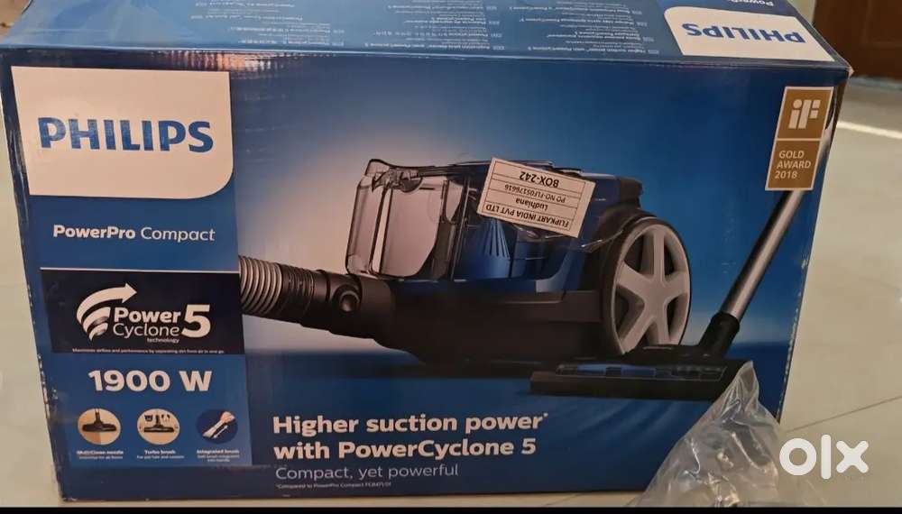 Philips 1900 watt bagless vaccum clear in new condition n warranty
