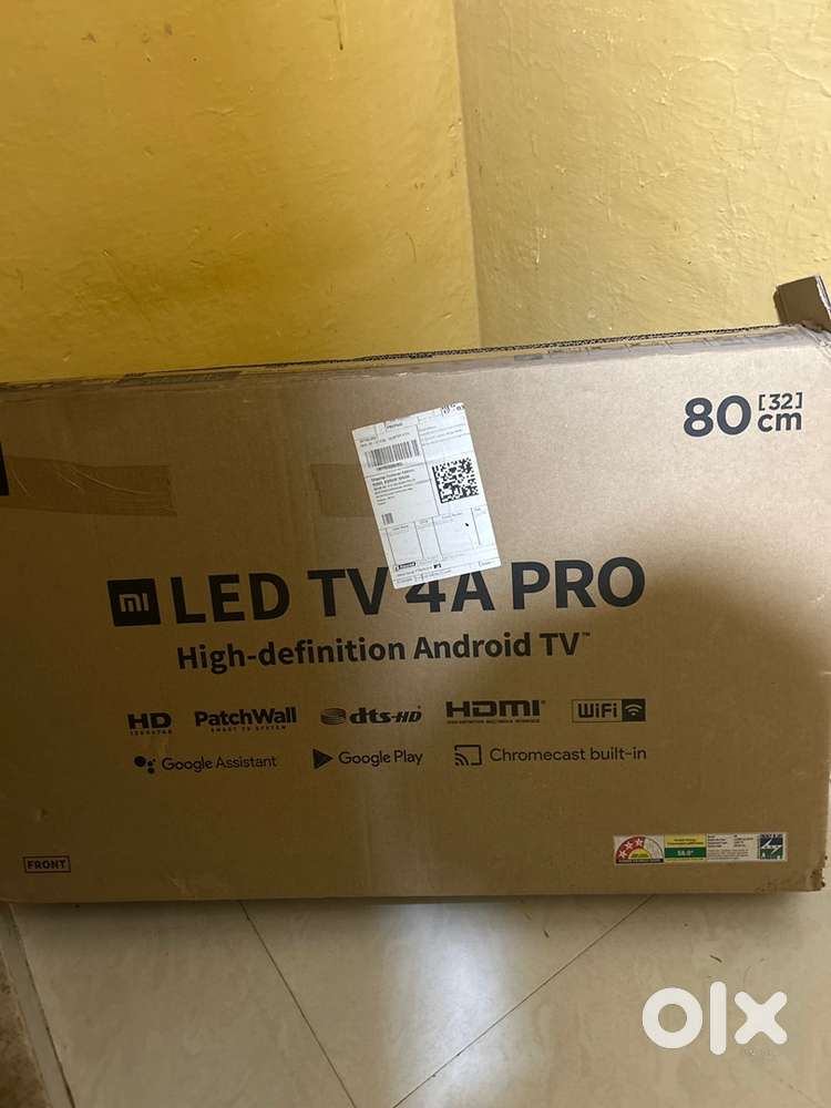 Mi 32-inch Smart TV – Broken Screen, All Functions Working