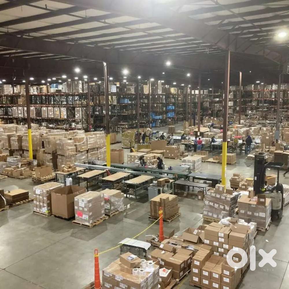 Hiring candidates for warehouse job