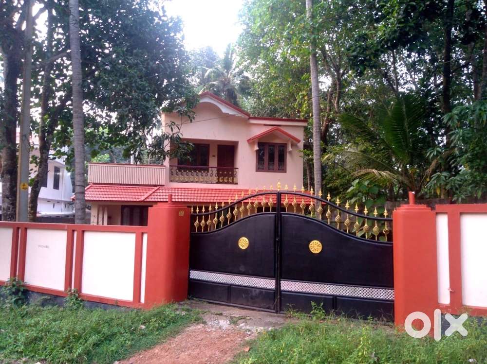 Beautiful 2-Floor House for Rent – 15 Cent Plot  Roadside Property