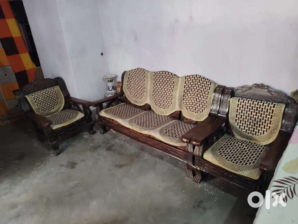 Sofa 3 seater +1 seater+1 seater