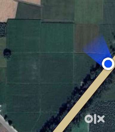 4 acres in front of Highway,