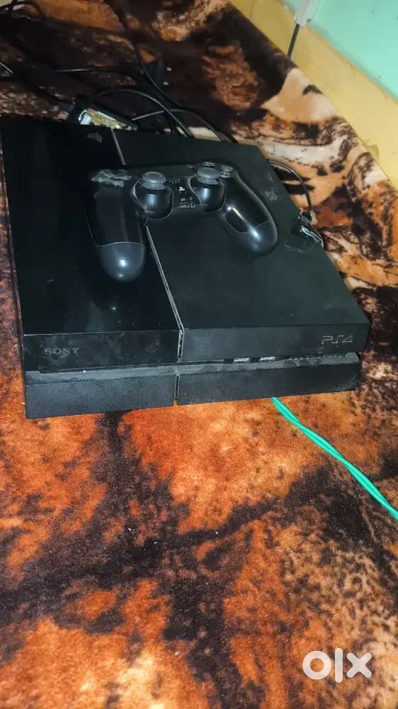 Ps4 3 games fan plug external