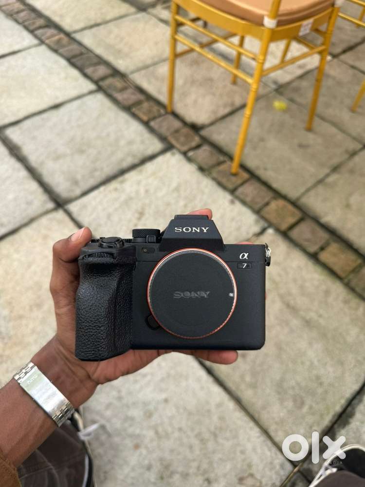 Sony 7m4 camera