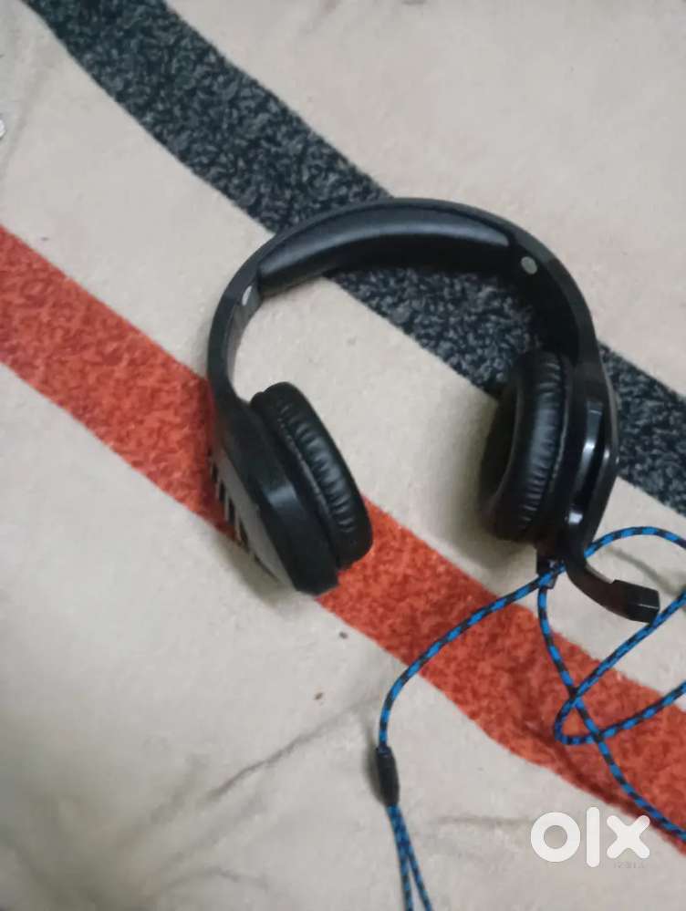 Headphone gaming