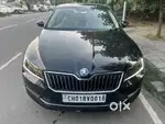 Audi A4 2.0 TDI Premium with sunroof, 2019, Diesel