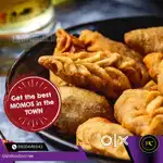 Momos cook