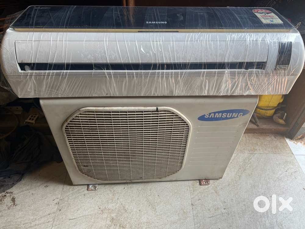 SPLIT AC GOOD CONDITION