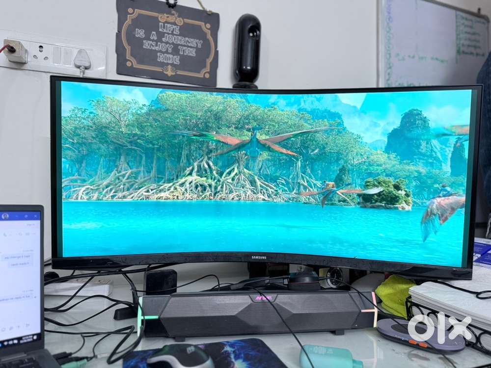 Samsung Odyssey G5 34” UltraWide Curved - Productivity King