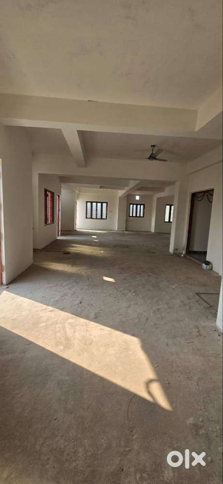 Singh Property Dealer 2400 SQFT Commercial Space Rent In Amra Bye Pass