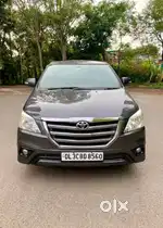 Toyota Innova 2.5 ZX 7 STR BS-IV, 2015, Diesel