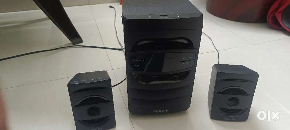Philips 2.1 home theatre,