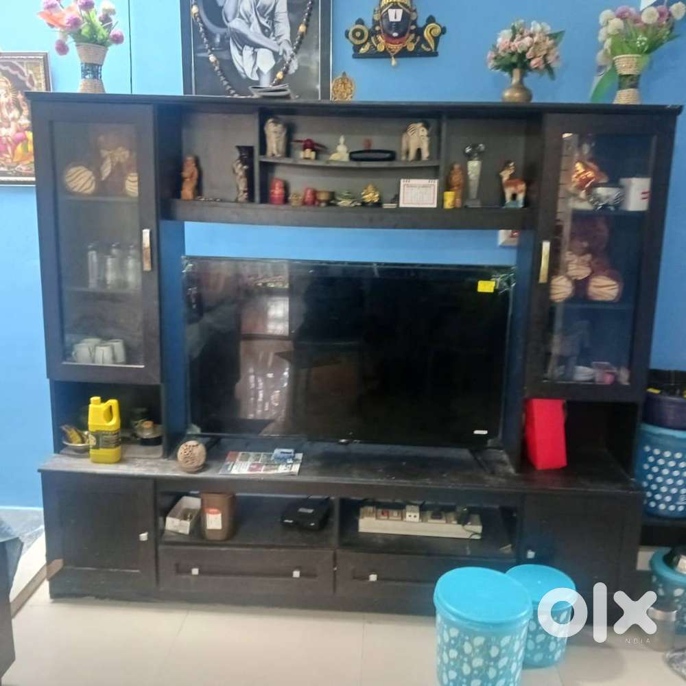 TV UNIT CABINET