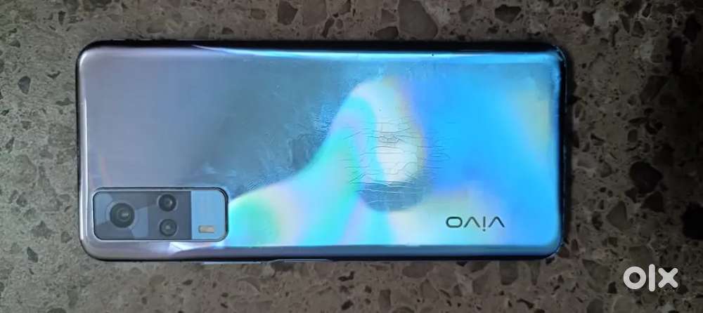 Vivo y 51 a