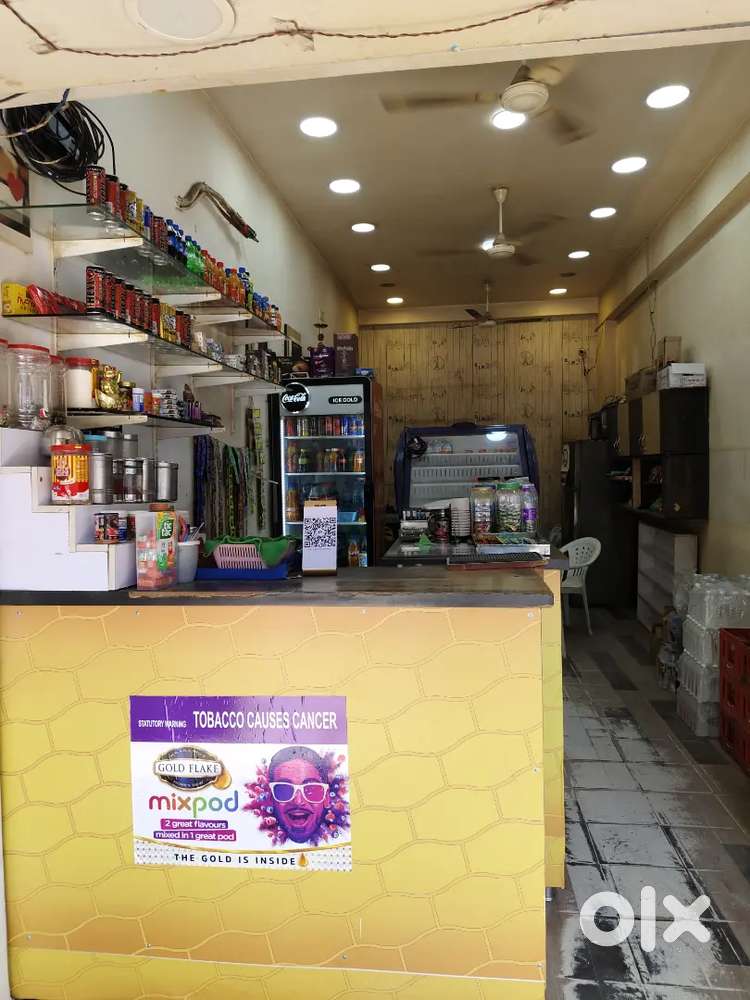 Only Pan parlour setup is available for sale ( Shop is on rent )