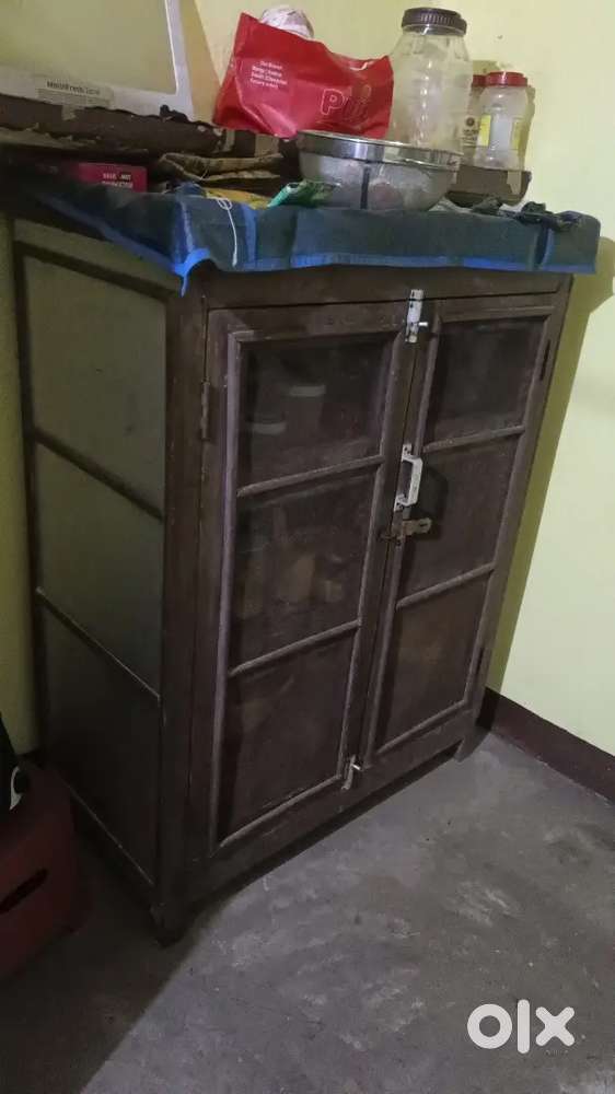 Kitchen accessories for urgent Sell