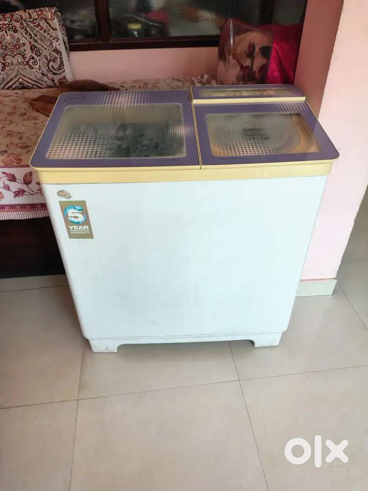 Godrej semi automatic washing machine