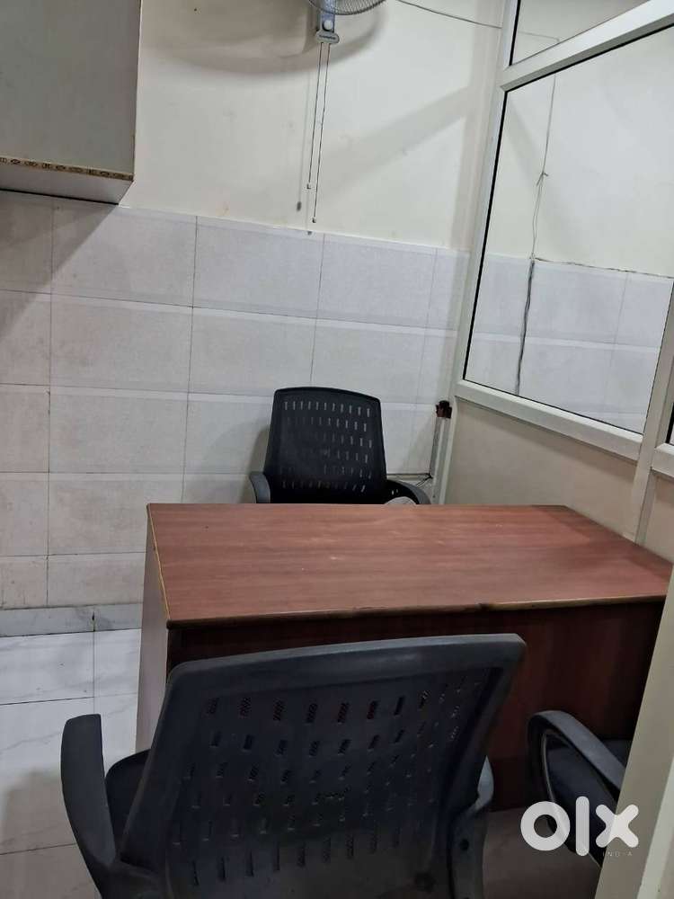 Ready to move in office space in jagatpuri krishna nagar