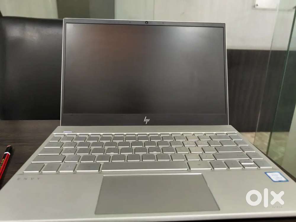 8GB RAM

 256GB SSD 

HP ENVY 13  i5 8th Gen 

Brand New Condition