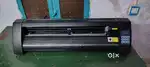 Vinyl sticker cutting machine