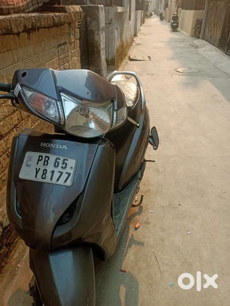 Active 2015 Model Good Condition