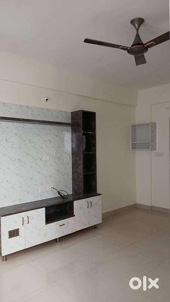 2BHK Flat for Lease at Hosa Road.