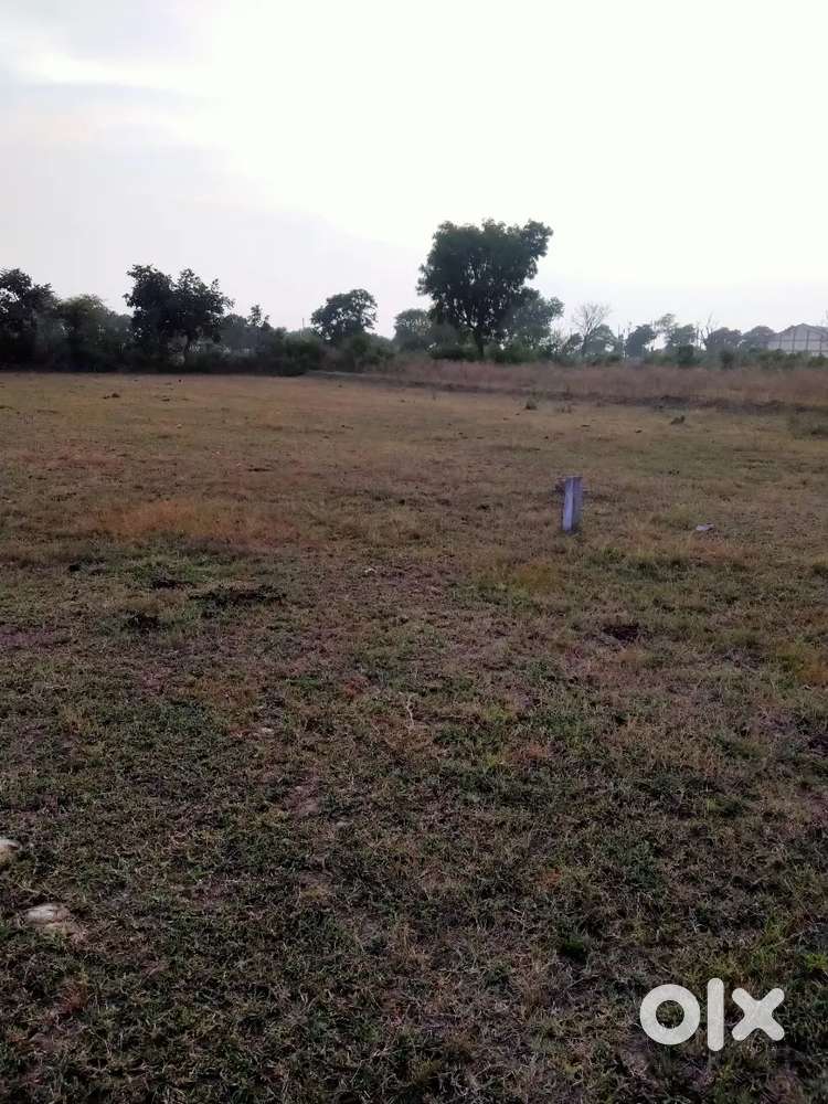 This plot is of corner, facing road 25ft and side road is 20ft