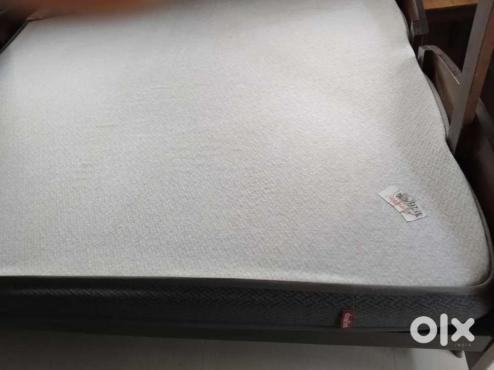 I want to sell mattress