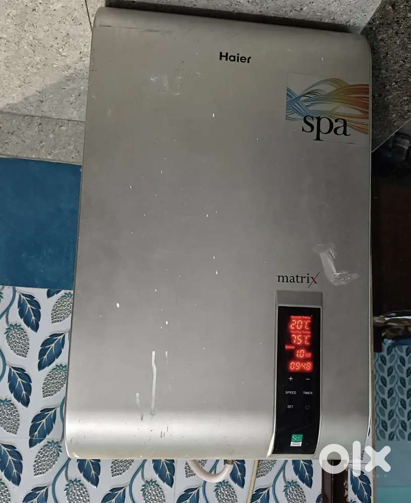 Fully automatic Geyser  of  35 L