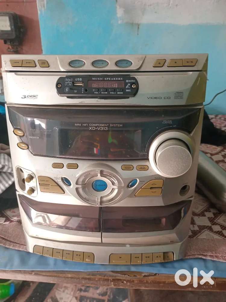 Kenwood  Amp with fm