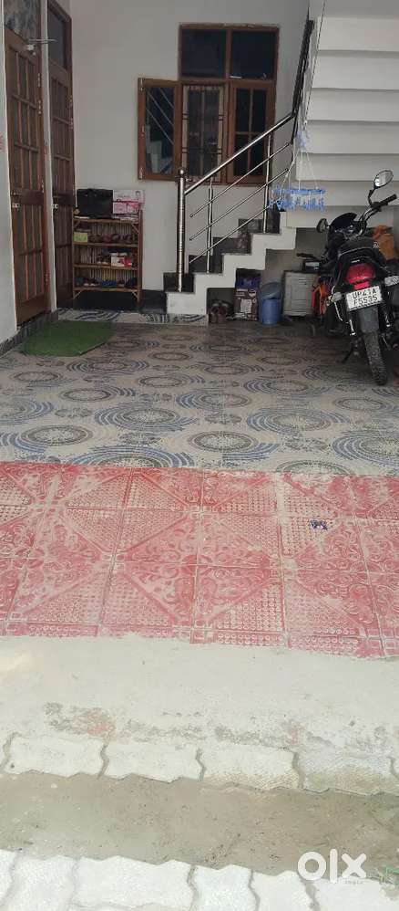 2 bhk row house on rent for pure veg hindu family
