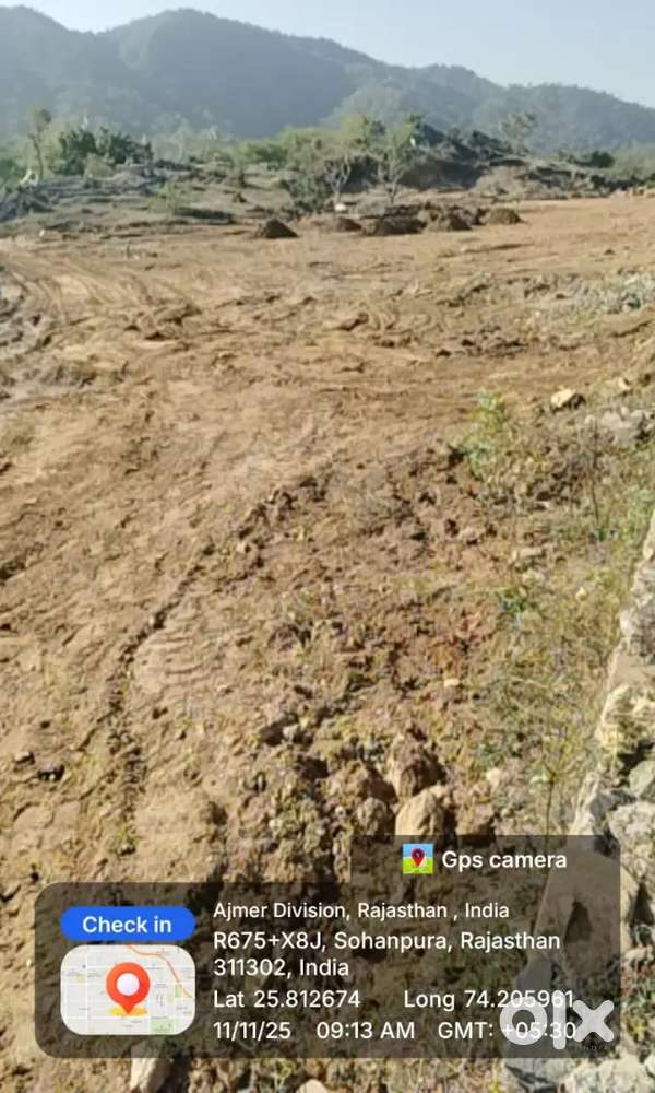 1 room with attach bathroom