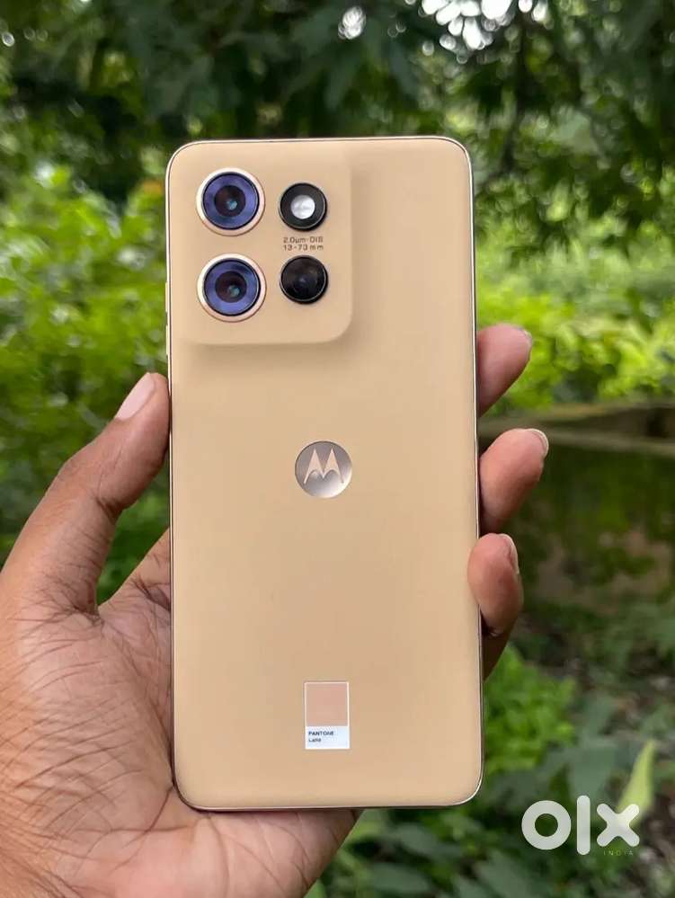 Moto Edge 50 Neo (256 GB) In Warranty