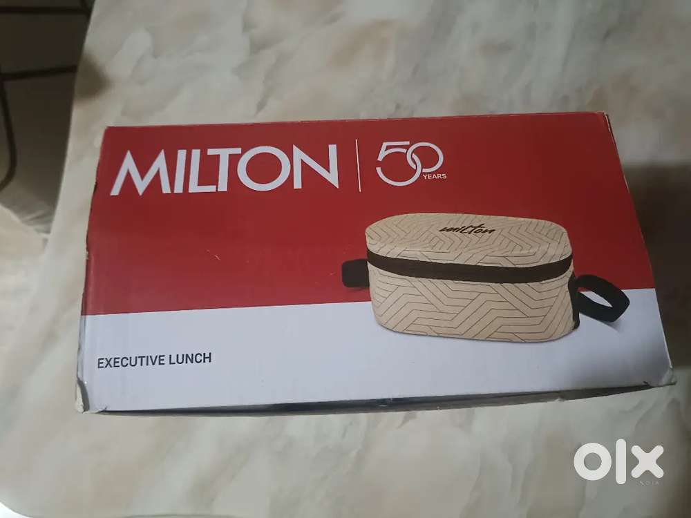 Pack box piece Wayer jar, bottle, tooth brush and Milton tiffin sale