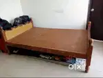4 by 6 Wooden Bed at thowing price