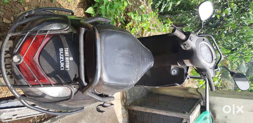 Suzuki access uv 2012 model, one time accident, insured in oct 2025