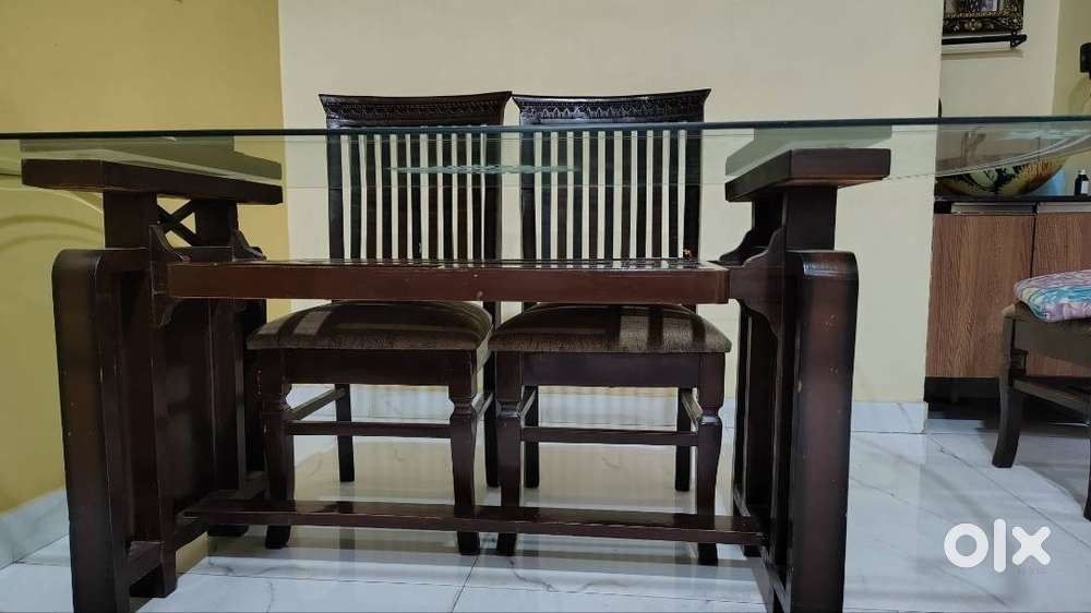 Solid Wooden 6-Seater Dining Table with Chairs – Good Condition