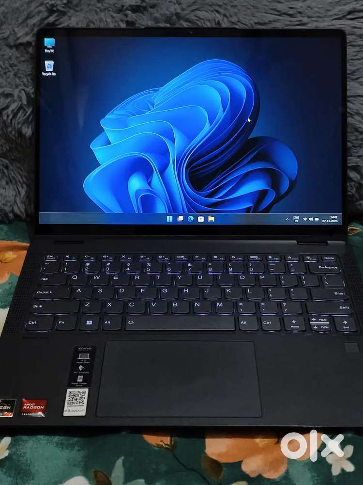 Lenovo Flex 5 Touchscreen Laptop (Fully functional, 1 year Warranty)
