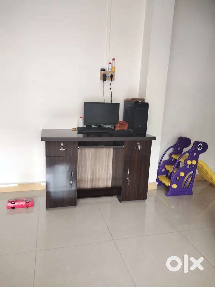 PC i3, 8GB Ram 512 GB Storage