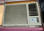 Hitachi 1 Ton AC