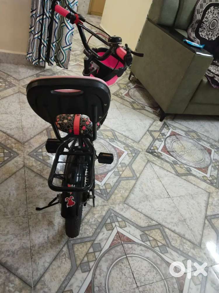 Kids bycycle for sell- Rs1500