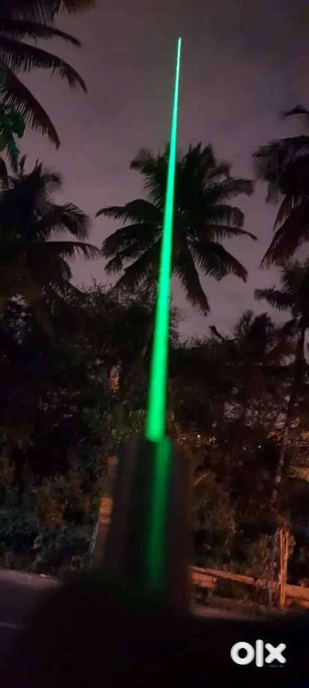 Powerful Green Laser Light Saber 25km Range Burning Engraver