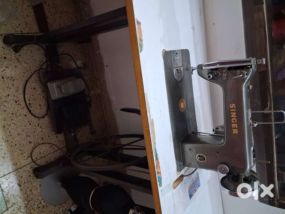 SINGER Sewing Machine for sale (₹5,000)