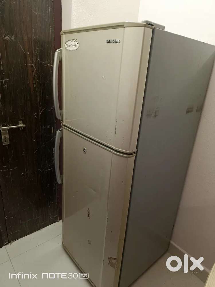 Samsung double door refrigerator