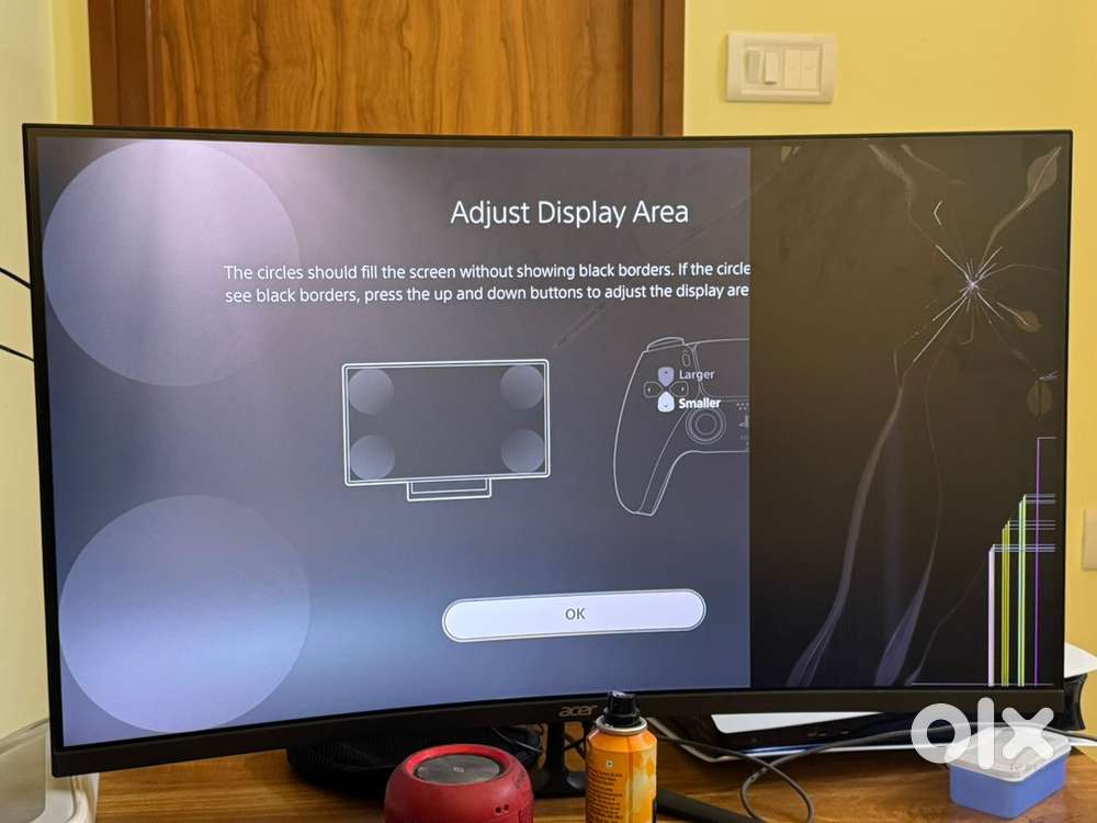 Acer  32 inch monitor crack display