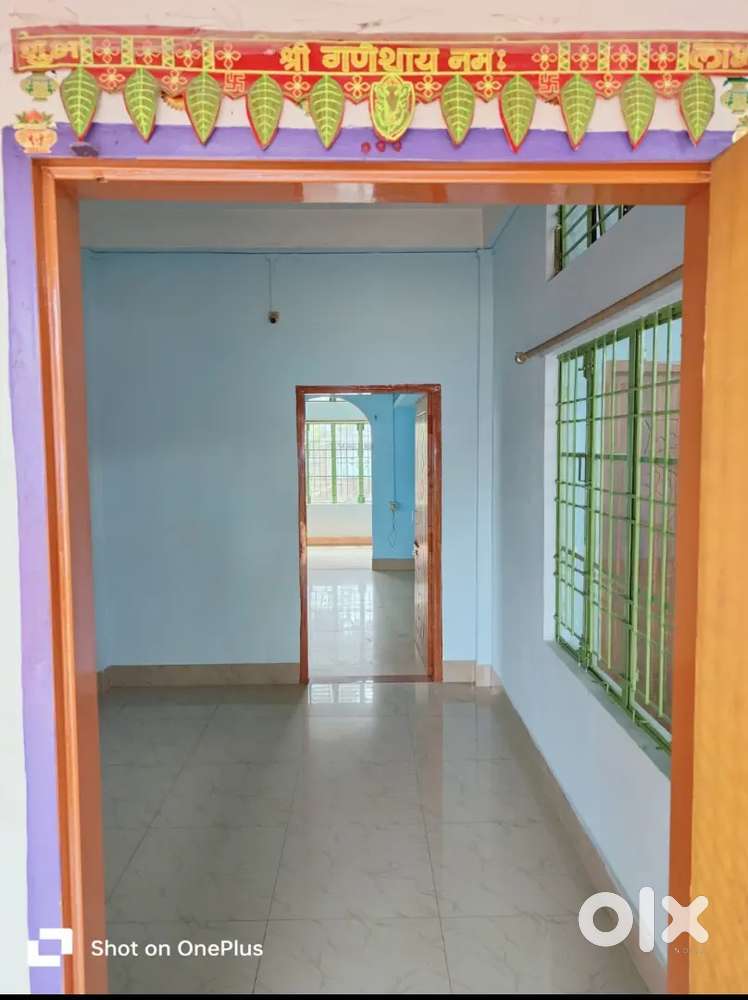 2BHK, 2 bathrooms, kitchen, veranda