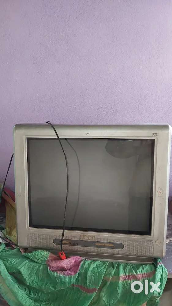 Philips real flat 21 inch old TV (Non-functional) POWER ON.