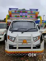 Ashok leyland bada dost i2LX